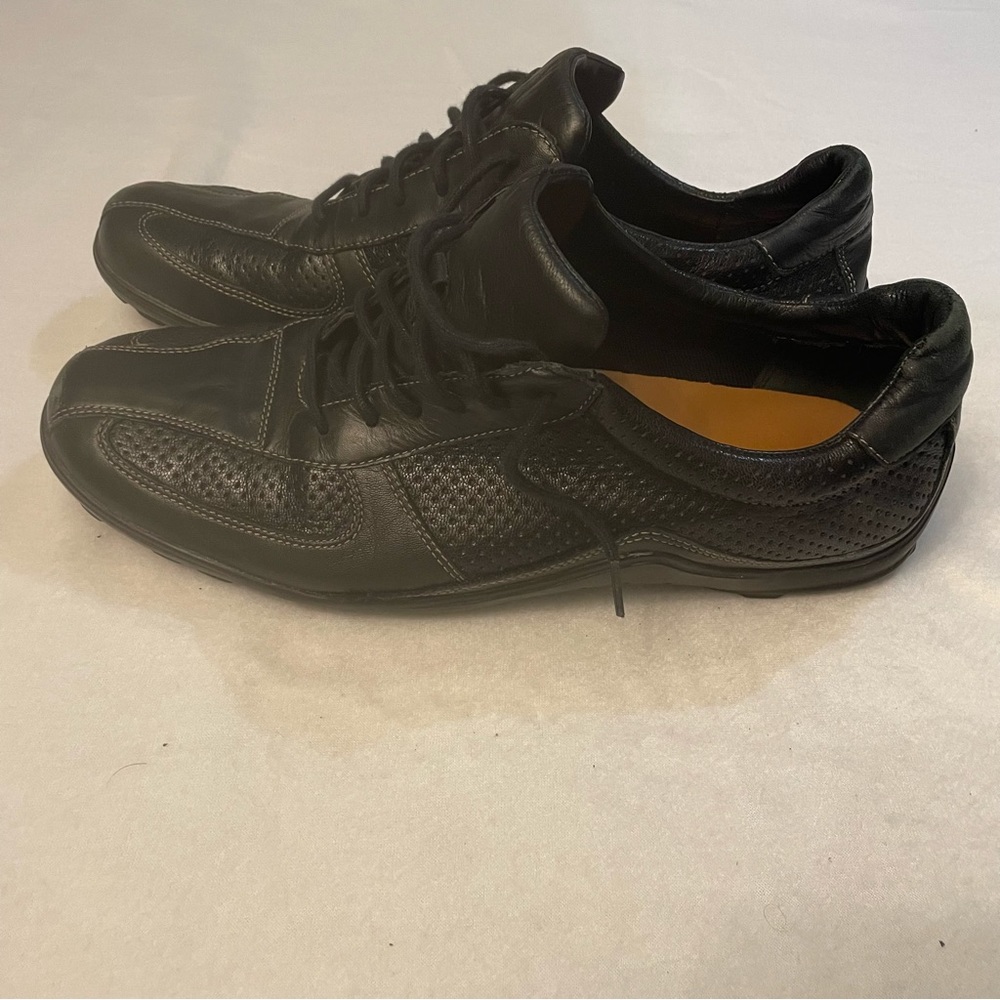 Cole Haan Size 10 casual shoes